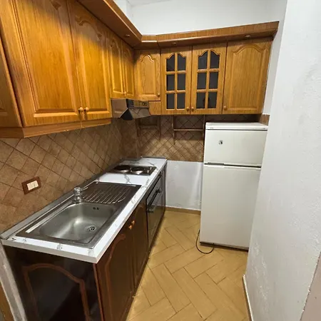 E2 Vibe Apartment *