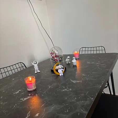 E2 Vibe Apartment *